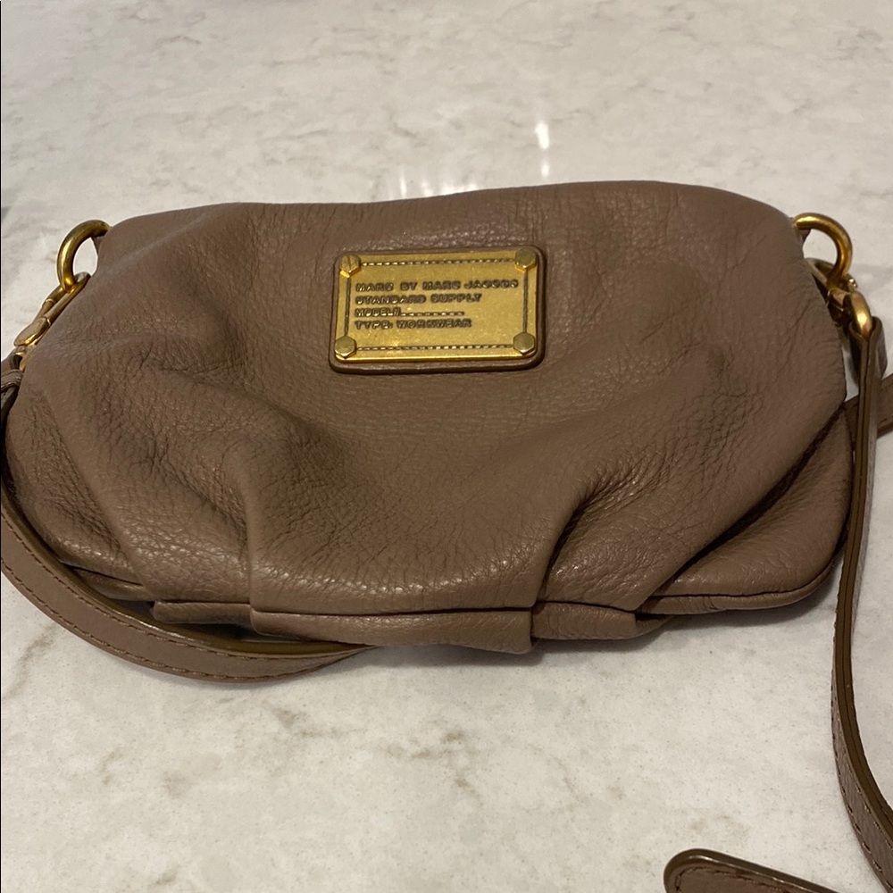 Marc Jacobs Brown Leather Crossbody Bag